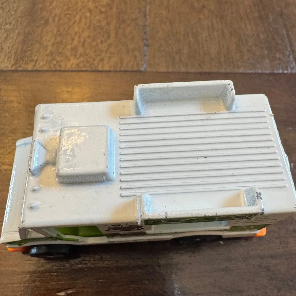 Hot Wheels Quick Bite Food Truck Espresso Stop White Coffee Van 1983 Mattel